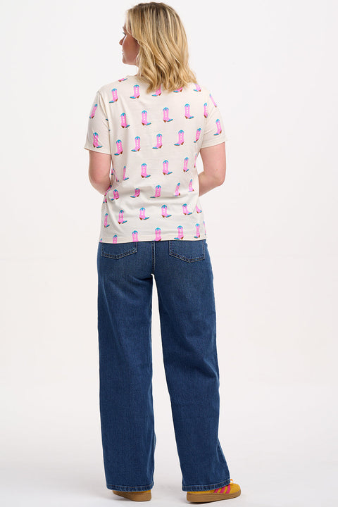 Sugarhill Maggie T-Shirt off white cowgirl boots