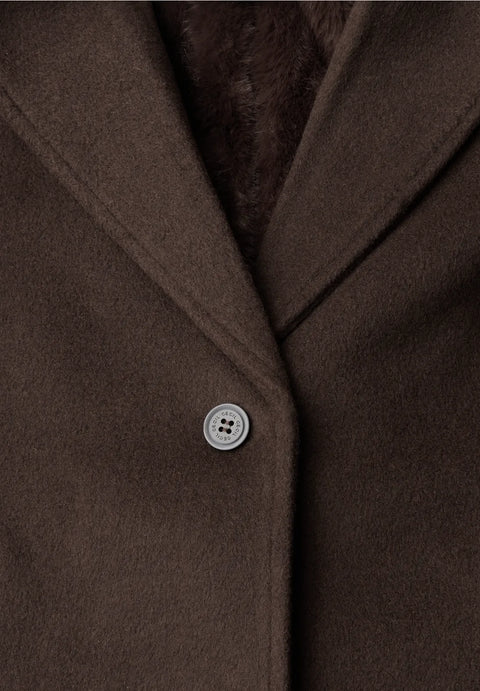 Cecil Wool Revers Coat with fir Inlay