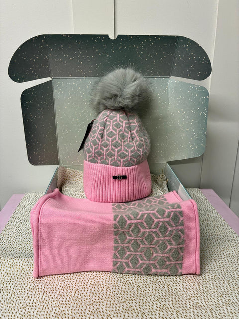 Sally Gift Box - Hat & Snood Set - Pink