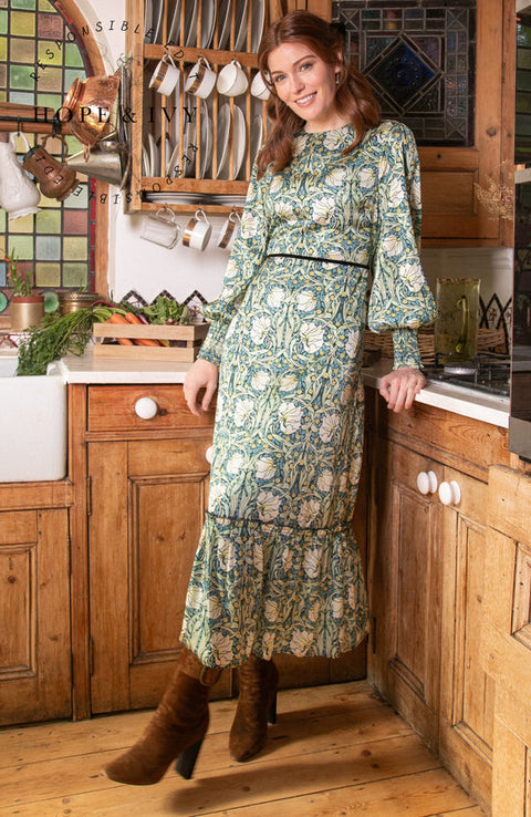 Hope & Ivy Magnolia Dress