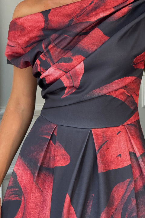 Girl in Mind
 Betty Asymmetric Neckline Skater Midi Black Floral