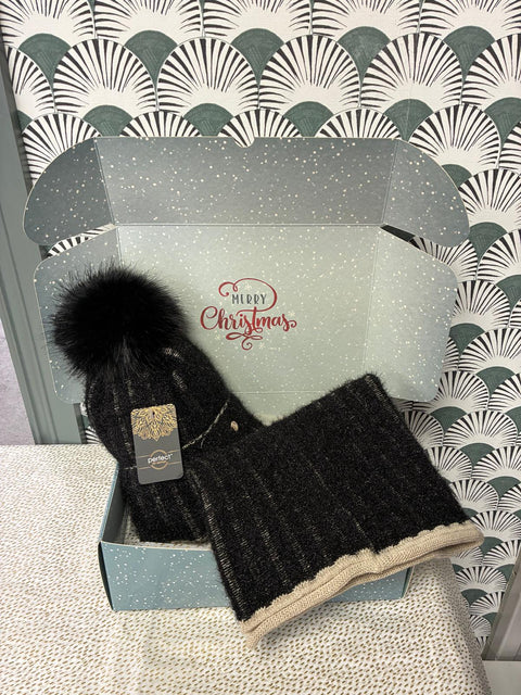 Doris Gift Box - Hat & Snood Set
