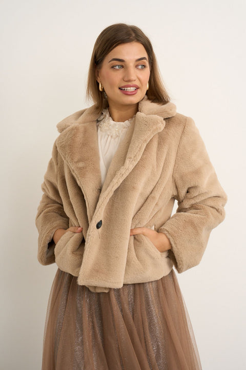 Kyla Faux Fur Jacket- Beige