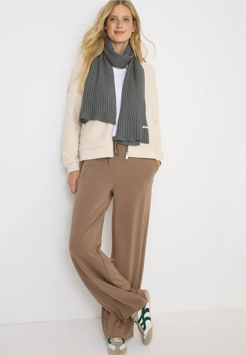 Cecil Knitted Scarf - Olive
