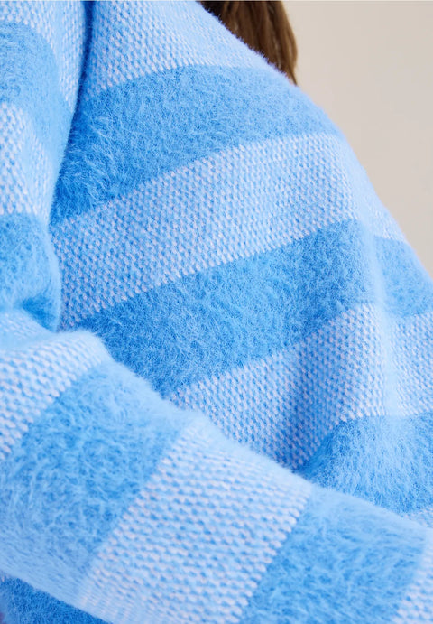 Cecil Striped Feather Yarn - Blue