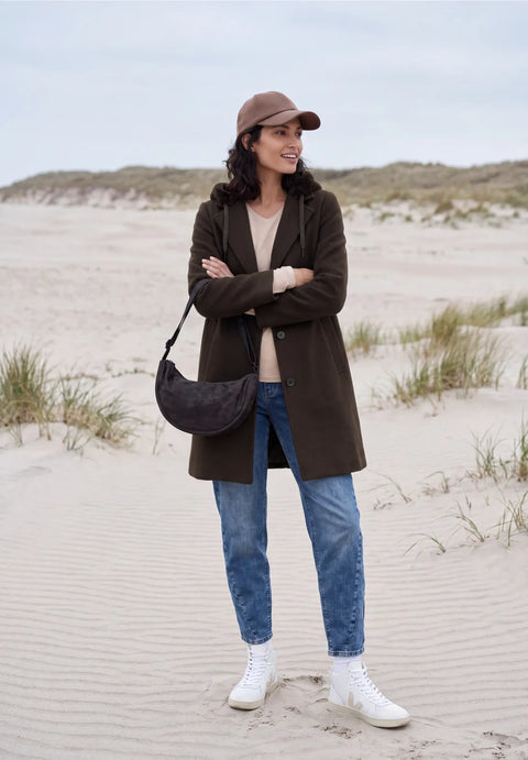 Cecil Wool Revers Coat with fir Inlay