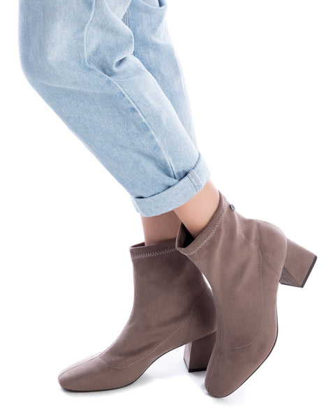 XTI Maria Taupe Heel Boots