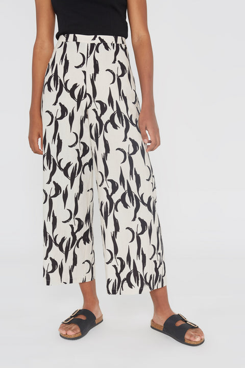 BLACK FEATHER PRINT TROUSERS WILD PONY
