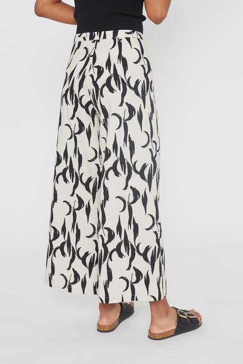 BLACK FEATHER PRINT TROUSERS WILD PONY